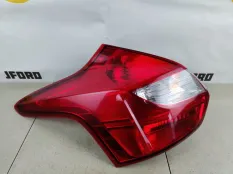 Фонарь задний Ford Focus 3 2011 1825320 CB8, левый
