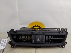 Воздуховод в торпеду Toyota RAV4 2021 5567042200 AXAL52