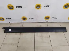 Накладка на порог Land Rover Range Rover Sport SVR 2017 LR048270 L494, правая