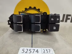 Блок кнопок стеклоподъемников Lexus NX300 2021 8404078040 AYZ15