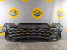 Решетка радиатора Land Rover Range Rover Sport SVR 2017 LR062238 L494