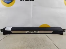 Накладка порога внутренняя Lexus NX300 2021 6792078010 AYZ15, передняя левая