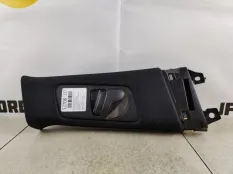 Обшивка центральной стойки Lexus NX300 2021 6241078010 AYZ15, правая
