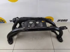 Кронштейн АКПП Land Rover Range Rover 4 2013 LR052331 L405 4.4 D 448DT