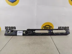 Кронштейн крыла Land Rover Range Rover Sport SVR 2017 LR056962 L494, передний правый