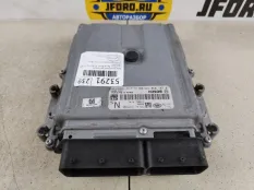 Блок управления двигателем Land Rover Range Rover 4 2013 LR050995 L405 4.4 D 448DT