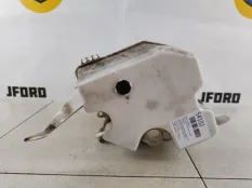 Бачок омывателя Volvo V70 2008 30784233