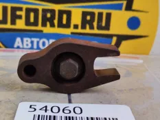 Кронштейн форсунки Ford Transit Connect 2005 1135717 1.8 D HCPA