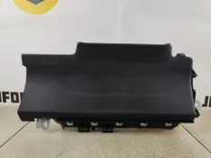 Подушка безопасности в колени Lexus RX450h 2020 7390048090C0 GYL25