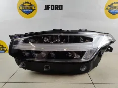 Фара светодиодная Volvo XC90 2017 31677038 L_A4, левая