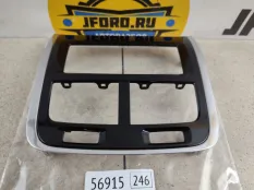 Рамка на консоль подлокотника Volvo XC90 2020 31403211 L_A2, задняя