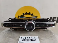 Блок кнопок Volvo XC90 2019 31346790 L_A2
