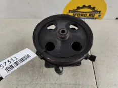 Насос гидроусилителя Ford Focus 2 2007 1470514 CB4 1.6 SHDA