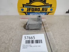 Реле зажигания Ford Focus 1 2000 1036391 DBW 1.8 EYDC