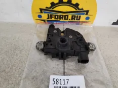 Замок капота Ford Focus 2 2007 4895286 CB4