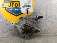 Вакуумный насос тормозной Mercedes-Benz CLK-Class 2005 A2722300265 W209 3.0 M272.940