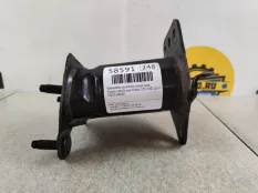 Кронштейн усилителя Toyota Land Cruiser Prado 2020 5202560050 J150, передний правый