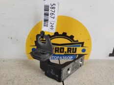 Петля двери Ford Focus 3 2013 1879658 CB8, передняя левая