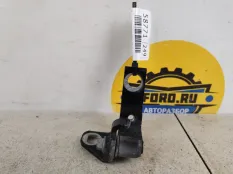 Петля двери Ford Focus 3 2013 1781668 CB8, задняя правая