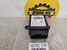 Блок корекции света фар Ford Focus 3 2013 1818368 CB8