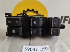 Блок кнопок стеклоподъемников Hyundai Tucson 2020 93570D3600 TL, передний левый