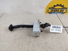Ограничитель двери Hyundai Tucson 2020 79390D3000 TL, передний правый