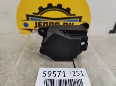 Моторчик заслонок печки Volvo XC90 2010 8623354 C_71