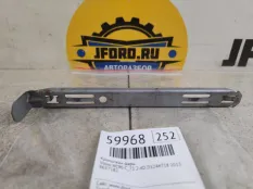 Кронштейн фары Volvo XC90 2013 8637182 C_71