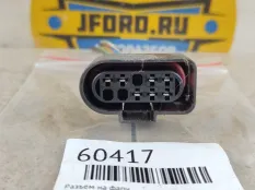 Разъем на фару Ford Focus 2 2009 CB4