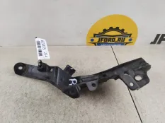 Кронштейн подрамника Volvo XC90 2019 31406215 L_A2 2.0 D D4204T23, задний правый