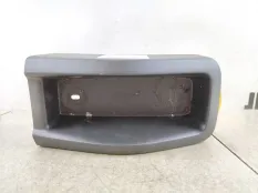 Подстаканник Volvo XC90 2019 39829401 L_A2