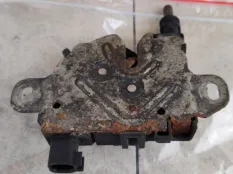 Замок капота Ford Focus 2 2007 4895286 CB4