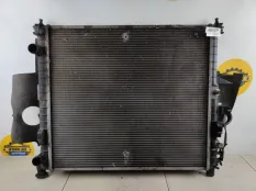 Радиатор охлаждения Mercedes-Benz ML 2000 A1635000103 W163 2.7 D OM612