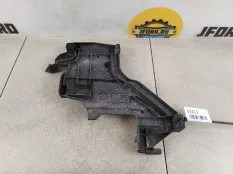 Кронштейн фары Audi A4 2009 8K0941454 B8, правый