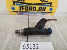 Форсунка топливная Jeep Liberty 2005 53032701AA KJ 3.7 EKG