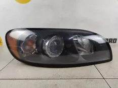 Фара Volvo C70 2007 31383186 MC, правая