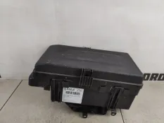 Блок предохранителей подкапотный Jeep Wrangler 2019 68370557AB JL 2.0 HURRICANE EC1