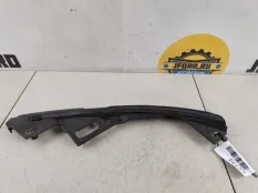 Кронштейн бампера Volvo V50 2010 30744957 MW76, правый