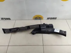 Накладка на крыло Volvo XC60 2019 32216109 UZ 2.0 B4204T26, передняя левая