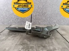 Петля капота Volvo XC60 2019 31424537 UZ, левая