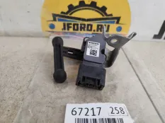 Датчик положения кузова Volvo XC60 2019 32246992 UZ, передний правый