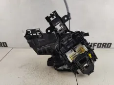 Замок двери Volvo XC60 2019 32310930 UZ, задний левый