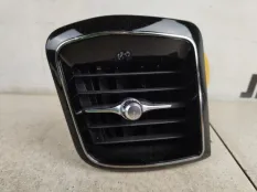Воздуховод в торпеду Volvo XC60 2019 31417692 UZ, правый