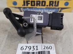 Датчик положения кузова Volvo XC90 2019 32246991 L_A4, передний левый