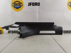 Накладка порога внутренняя Volvo XC90 2019 32244626 L_A4, задняя правая