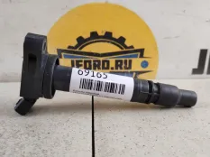 Катушка зажигания Lexus IS250 2009 9091902250 GSE20 2.5 4GR-FSE