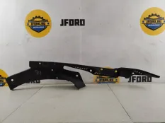 Накладка на крыло Volvo XC60 2018 32216110 UZ 2.0 B4204T23, передняя правая