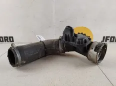 Патрубок интеркулера Volvo XC60 2018 31439498 UZ 2.0 B4204T23, правый