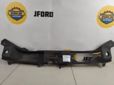 Дефлектор над радиатором Volvo V50 2012 31278663 MW84 1.6 D D4162T