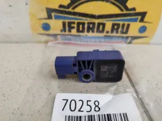 Датчик удара Volvo V50 2012 31264410 MW84